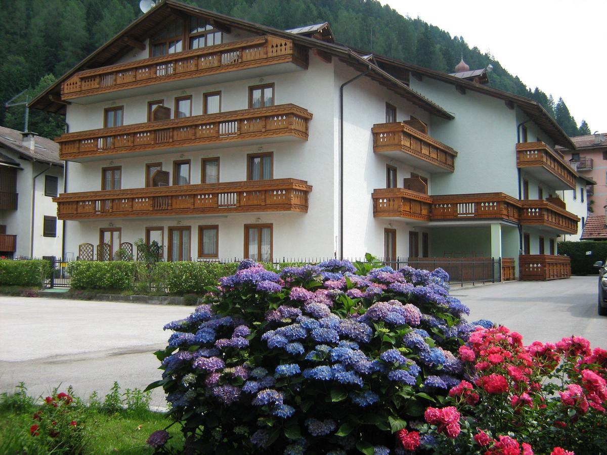 Park Residence Imperator Каризоло Экстерьер фото
